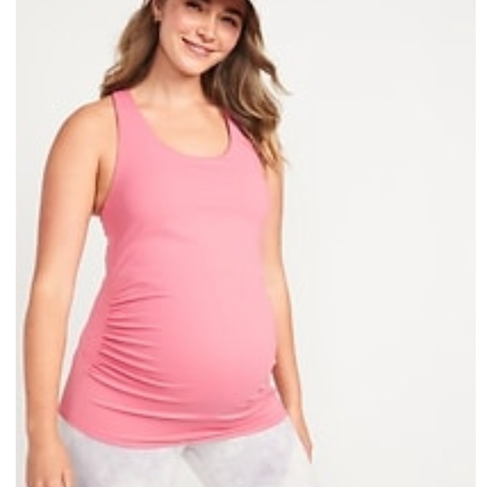 Old Navy maternity work out top